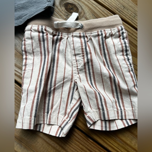 Baby toddler infant 18m Cat & Jack Gray Shirt and Striped Shorts Set - Picture 5 of 9